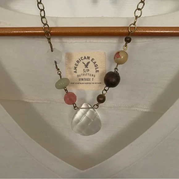 Y2K AEO White 77 Jersey V-Neck Vintage Tee - Picture 4 of 7